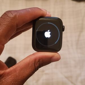 44mm Apple Watch